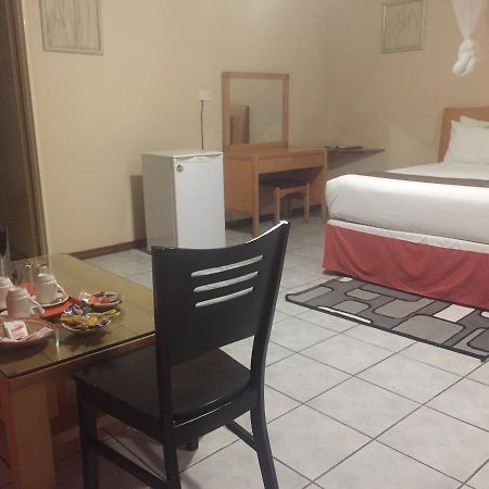 Centre Lodge Маун Экстерьер фото